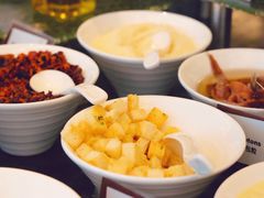 -圣丰索菲特·2 On 988 Café 自助餐厅