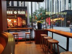 -The Habit Burger Grill 哈比特汉堡(复兴soho店)
