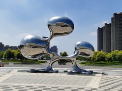 -梦东方未来世界航天主题乐园