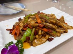 -老码头黑皮肘子锅包肉熏酱水饺(文政街店)