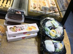 -向阳松鼠(三门井店)