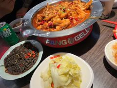 -胖哥俩肉蟹煲(济南世茂国际广场店)