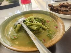 -峡谷农家乐饭店
