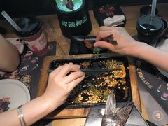 -吞鱼兽麻辣烤鱼(万达店)
