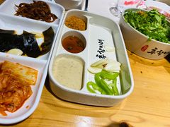 -秋香家韩式炭火烤肉(磐石路店)