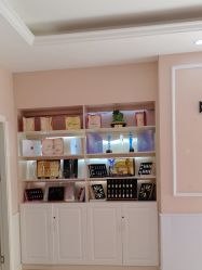 -Bollins波林丝•专研护发中心