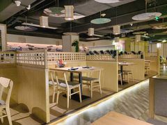 大堂-旺角里·榴莲鸡煲(兴华商场分店)