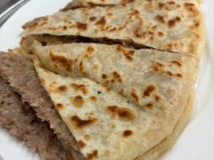 -溢心园香河肉饼总店