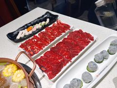 嫩肉-牛村来人潮汕牛肉火锅(西单店)