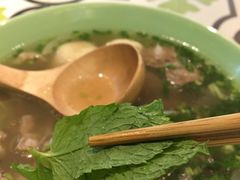-越弥越南传统美食馆