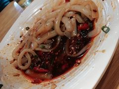 -兔行天下-鸿鹤鲜锅兔(中海国际店)