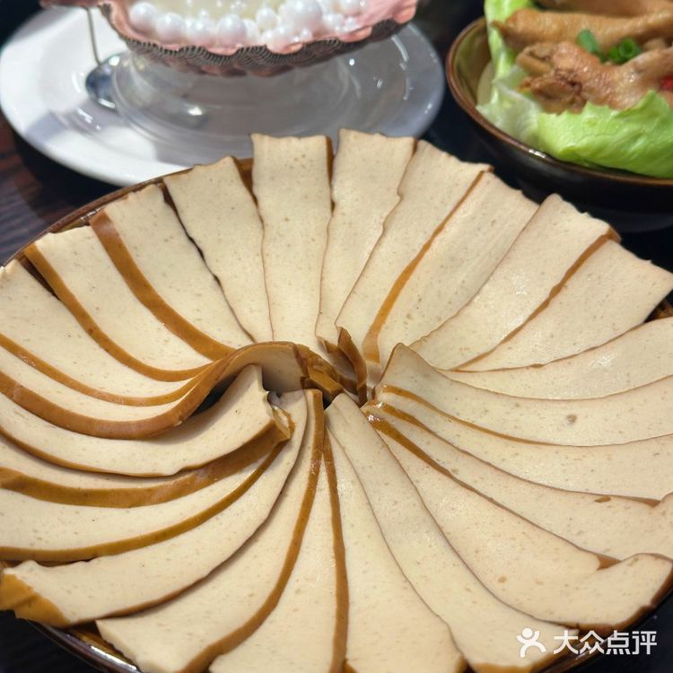 OMG~冯校长真能…… 