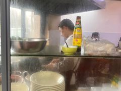 -何永光123鲜牛肉馆(1号店)
