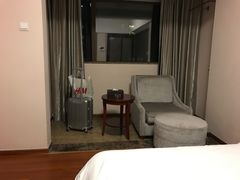 -寓米精品公寓(普君北路地铁站店)