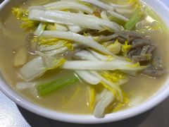 白菜炖鱼面-新楚记