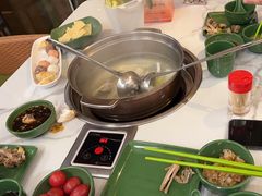 -润园四季椰子鸡火锅(卓越INTOWN店)