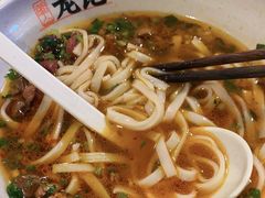 -湘人龙记老长沙米粉(华普国际大厦店)