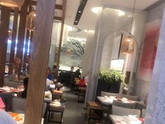 大堂-三人行骨头王火锅(长寿店)
