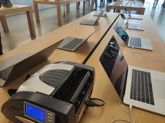 -Apple零售店(深圳益田假日广场店)
