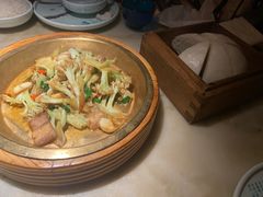 -佬麻雀·新湘菜(珠海金发购物中心店)