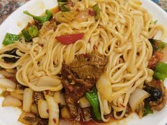 过油肉拌面-乡村馕坑肉·烧烤·新疆菜·本地人更爱吃(阿勒泰首店)