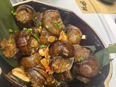 -刘姐啤酒鱼民族演艺餐厅(西街总店)