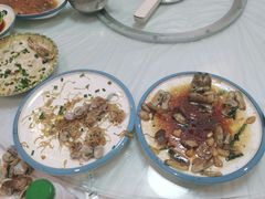 -渔中舟海鲜大排档(普陀沈家门店)