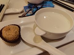 鲜磨杏仁茶-利苑酒家(合景国际金融广场店)