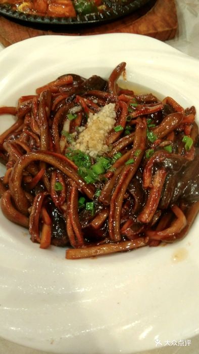 三玛璐酒楼红烧鳝丝图片