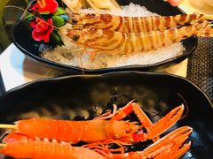 -鲜入围煮花胶鸡海鲜火锅