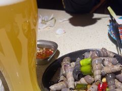 -蚝堡·生蚝海鲜烧烤物种起源•海肠捞饭(刘公岛店)