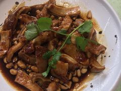 -聚鲜港（五洞）牛肉自选火锅