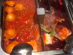 -海底捞火锅鲜切牛肉主题店(长寿路店)