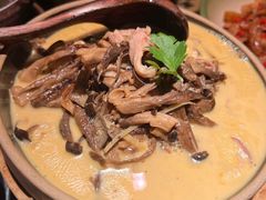 鹿茸菌煨猪肚-吃饭皇帝大(合生汇店)