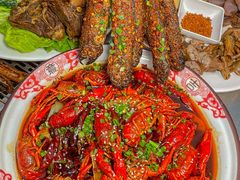 -呼吉牧蒙古烤肉·烧烤·小龙虾