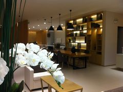 大堂-全季酒店(郑州建设路碧沙岗地铁站店)