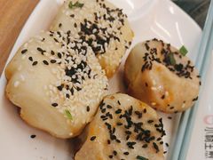 -小杨生煎(白玉兰广场店)