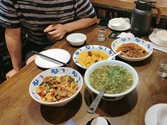 -八碗湘长沙市井菜(坡子街店)