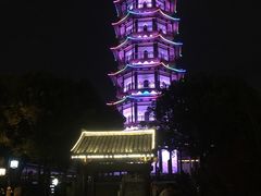 -绳金塔