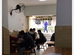 大堂-汝萍传统蘸水菜(春华路总店)