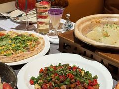 -洛缦音乐餐厅(工业展览馆万象城店)