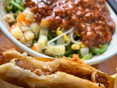 杂酱面-手擀菠菜面(西康路店)