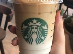 -星巴克(武汉江夏中百广场店)