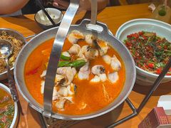 -老滇山寨•云南特色菜•地方菜•民族风情歌舞表演(金碧店)