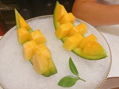 -浦東饭店(育才街怀特国际商城店)