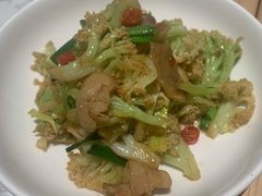 -关东小磨东北菜(漕河泾印象城店)