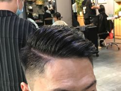 -MOVAN  HAIR莫凡匠人发型屋