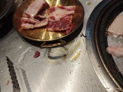 -哈哈碳都·牛肋条无限自助烤肉(台江万达店)
