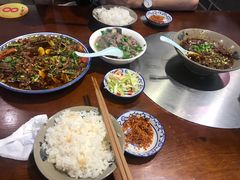 -杨三孃跷脚牛肉(中粮鸿云悦街店)
