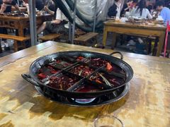 -正南齊北重庆老火锅(光华村直营店)